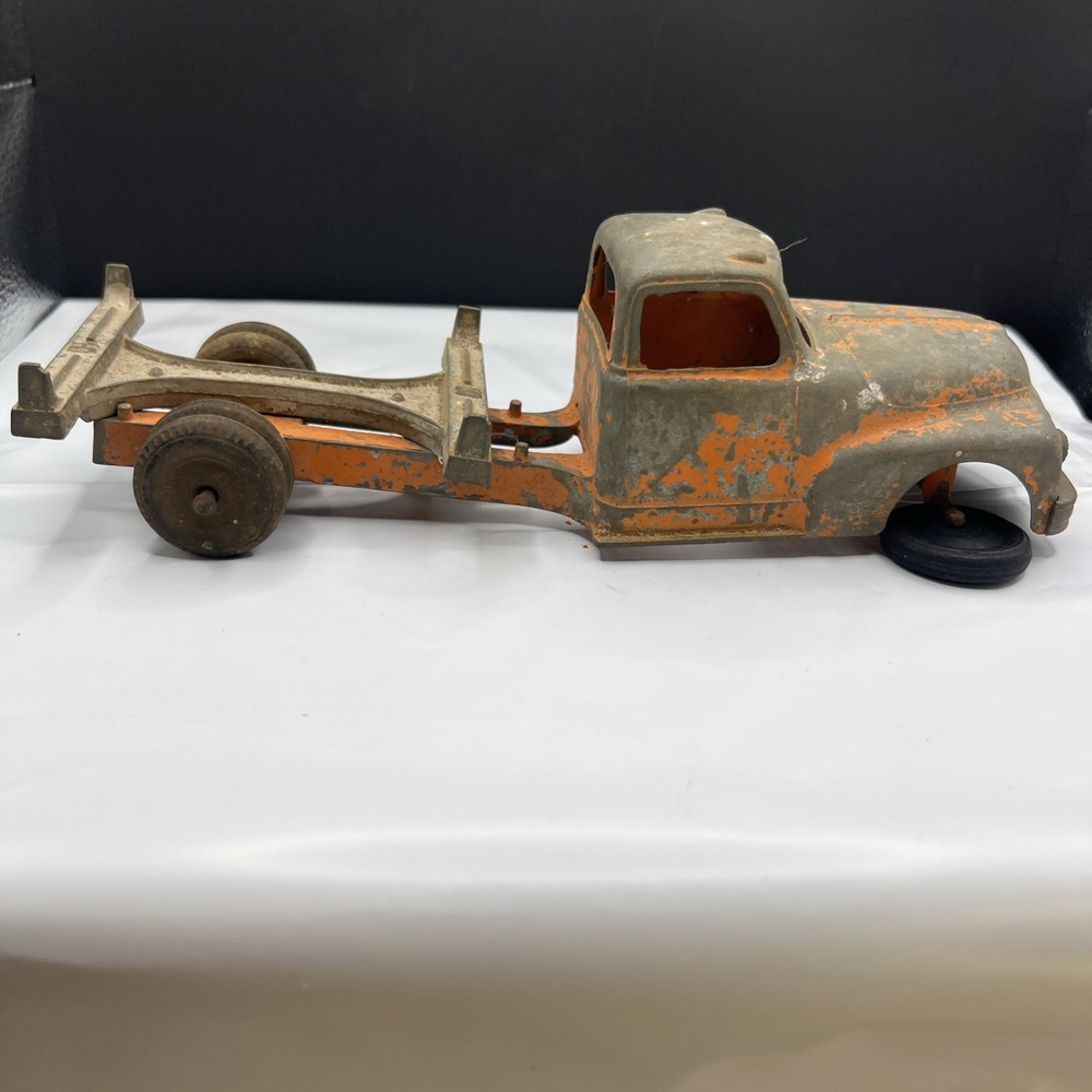 Vintage Hubley Kiddie Toy Logging Truck 1950s Diecast Model 458 469 USA Orange
